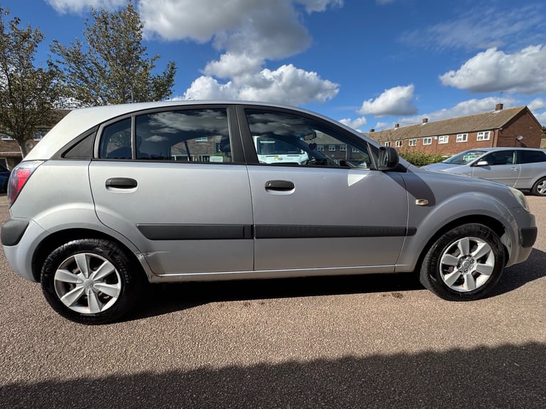 Kia, RIO, Hatchback, 2006, Other, 1399 (cc), 5 doors