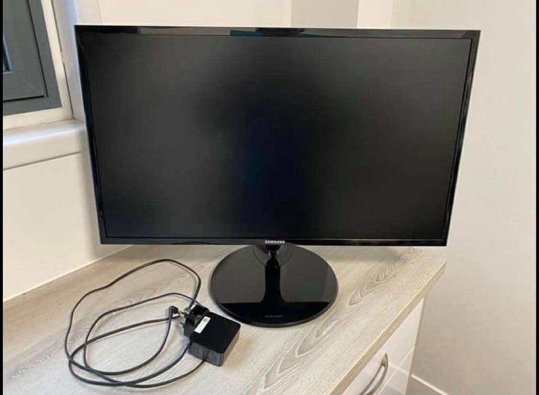 image for Samsung 27 inch slim monitor