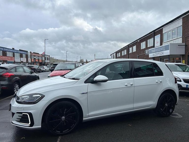 2018 Volkswagen Golf 1.4 TSI 8.7kWh GTE Advance Hatchback 5dr Petrol Plug-in Hybrid DSG Euro 6 ( ...