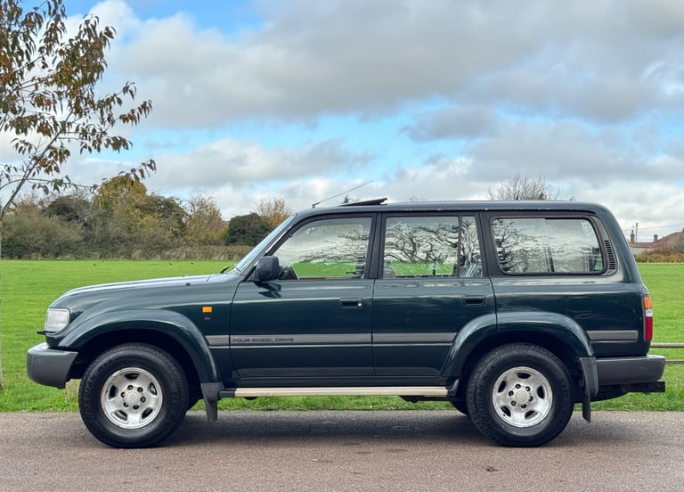 TOYOYA LAND CRUISER AMAZON VX 4.5 24 VALVE PETROL 4X4 1996 [P] GREEN