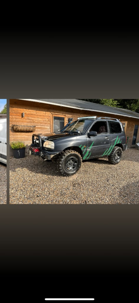 Suzuki, GRAND VITARA, Estate, 2004, Manual, 1590 (cc), 3 doors