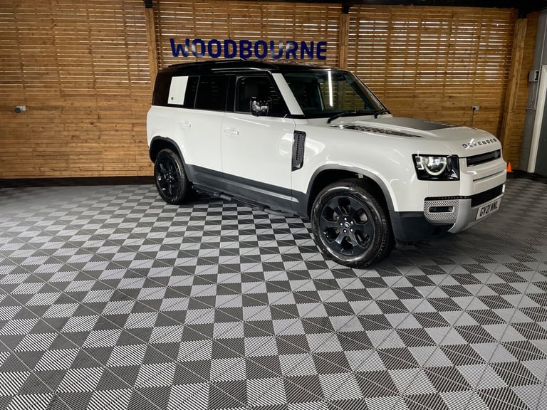 image for 2021 Land Rover Defender 110 3.0 D250 MHEV SE SUV 5dr Diesel Auto 4WD Euro 6