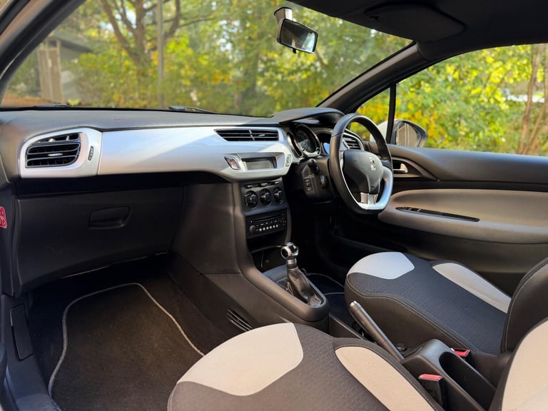 2013 Citroen DS3 1.2 VTi DSign Euro 5 3dr HATCHBACK Petrol Manual