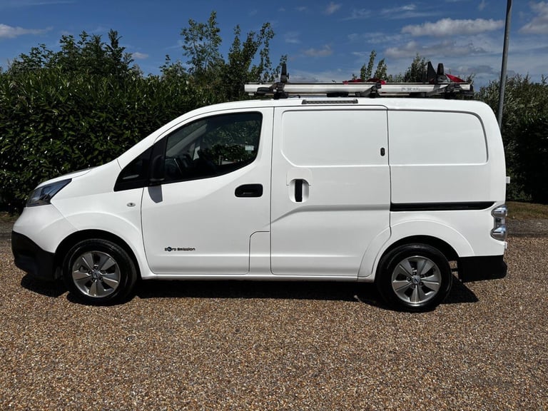 2021 NISSAN E-NV200 80KW TEKNA AUTO 40KWH SAT NAV ALLOYS AIR CON FULLY ELECTRIC