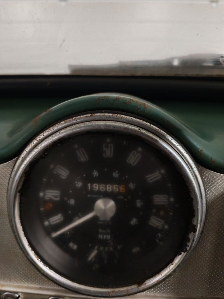 ​1967 Morris Minor Traveller Project - Low Mileage, Ready for Restoration