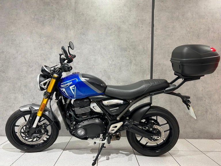 image for 2024 Triumph Speed 400 - 4689 miles - STUNNING!