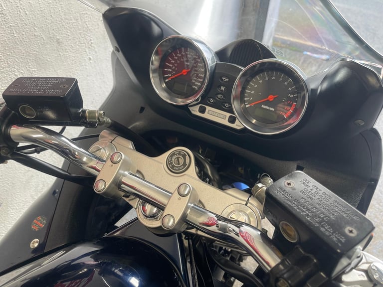 SUZUKI GSF1200S BANDIT VERY ORIGINAL 2004 04 REG LOVELY MACHINE FSH 