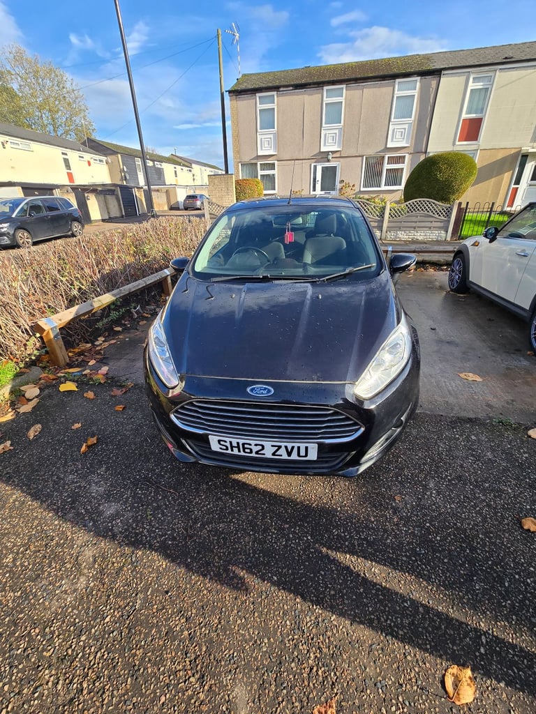 Ford, FIESTA, Hatchback, 2012, Manual, 1241 (cc), 3 doors