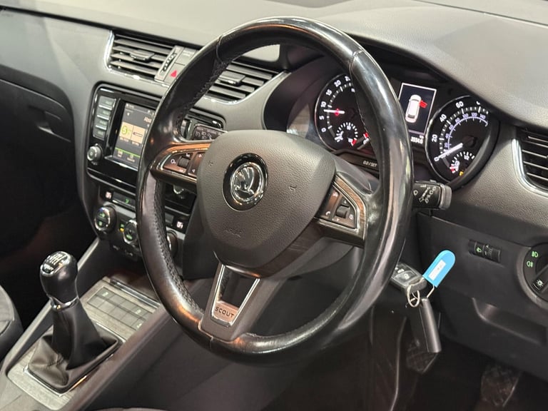 2017 Skoda Octavia 2.0 TDI Scout Estate 5dr Diesel Manual 4WD Euro 6 (s/s) (150 ps) ESTATE Diesel...