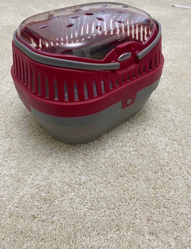 Pets At Home Small Pet Carrier ( hamster/gerbil/ mouse) 