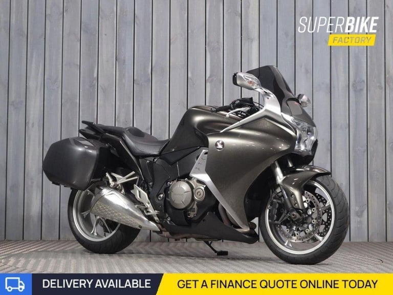 2014 T HONDA VFR1200F