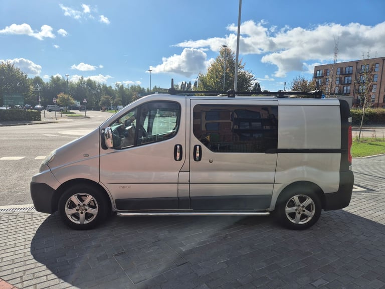 Renault, TRAFIC, camper Van, 2011, Manual, 1996 (cc)