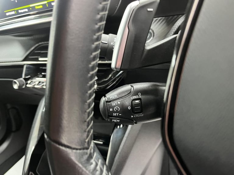 2020 Peugeot 2008 1.2 PureTech 130 Allure Premium 5dr EAT8 HATCHBACK PETROL Automatic