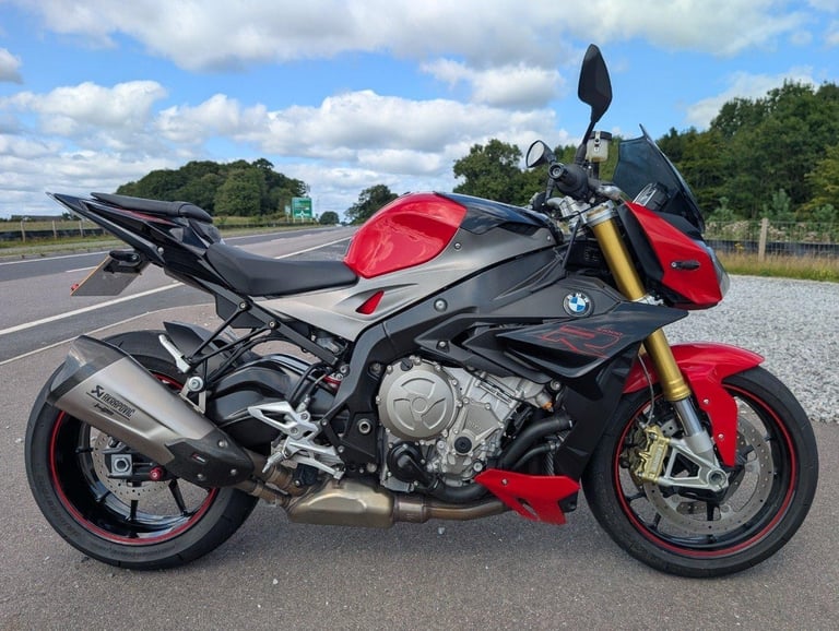 2018 BMW S 1000 R