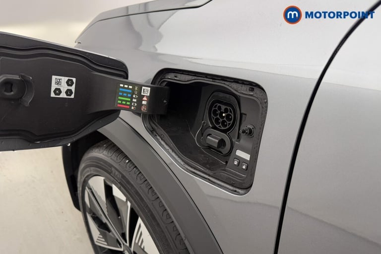 2025 Renault Scenic E-Tech 160kW Techno 87kWh Long Range 5dr Auto MPV Electric Automatic
