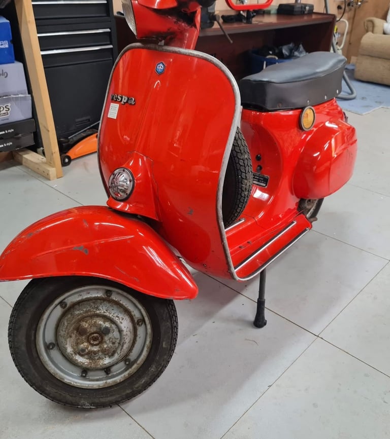 VESPA 100 1981 uk 