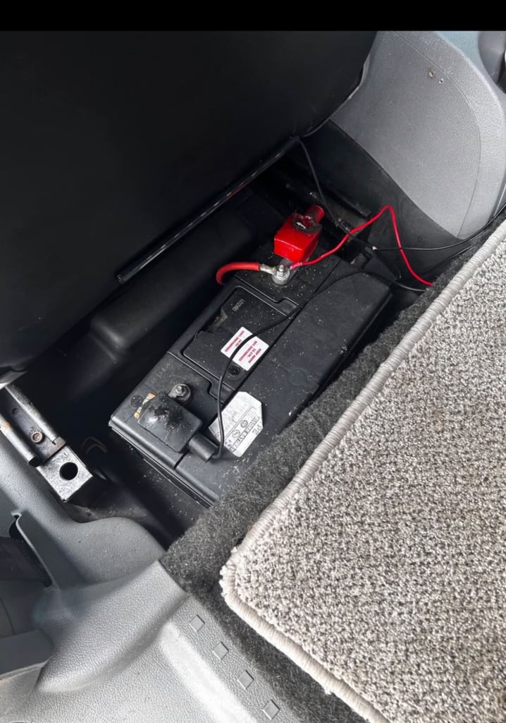 Volkswagen, CADDY, Panel Van, 2006, Manual, 1968 (cc)