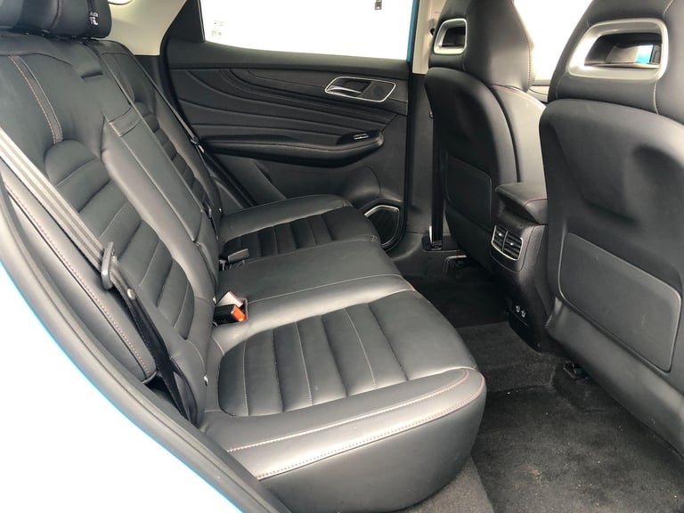 2023 MG MG HS 1.5 T-GDI PHEV Trophy 5dr Auto ESTATE PETROL/ELECTRIC Automatic