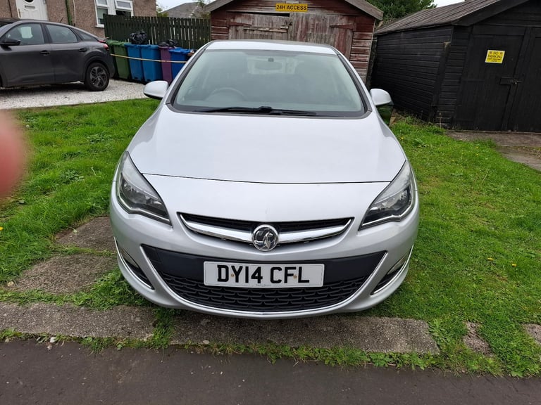 image for Vauxhall, ASTRA, Hatchback, 2014, Manual, 1398 (cc), 5 doors