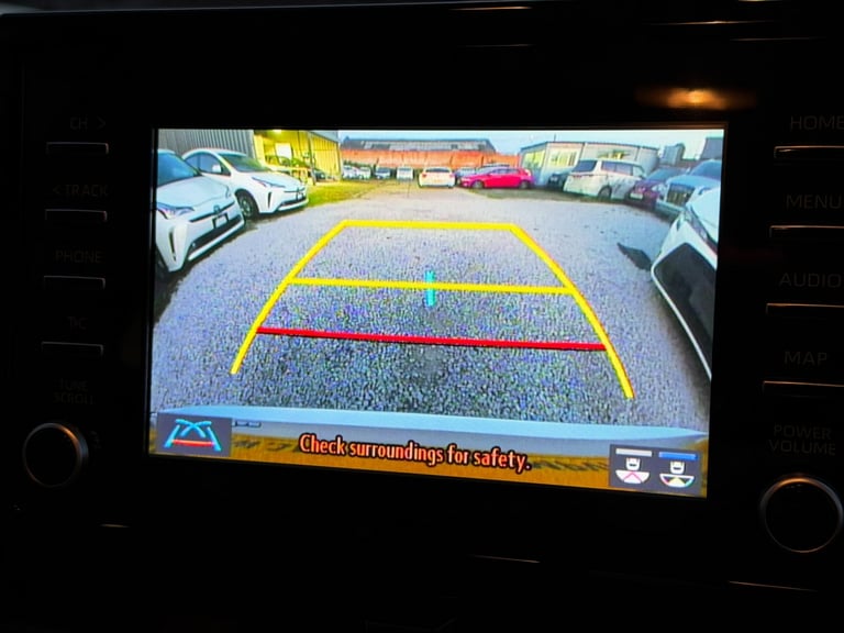 2022 Toyota Corolla TOURING ESTATE GX SILVER 1.8L PETROL HYBRID ELECTRIC AUTOMATIC 5 SEATER Estat...