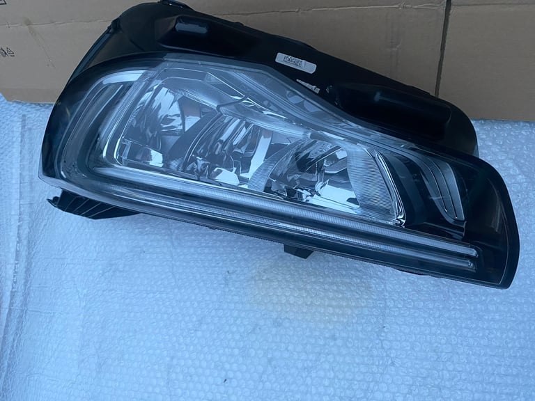GENUINE VAUXHALL GRANDLAND X 19- PASSENGER LEFT SIDE HEADLIGHT YP00