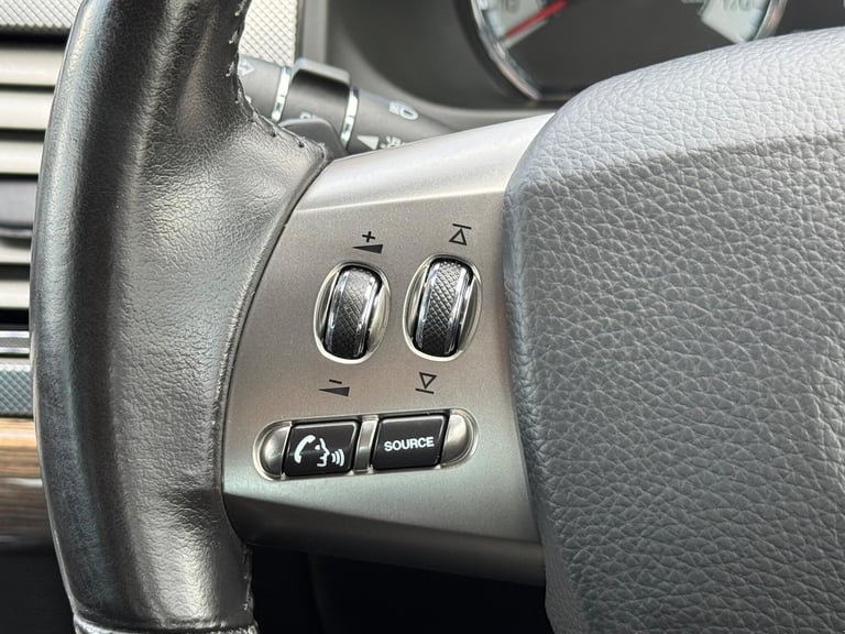 2010 Jaguar XF 5.0 V8 XFR Auto Euro 5 4dr SALOON Petrol Automatic