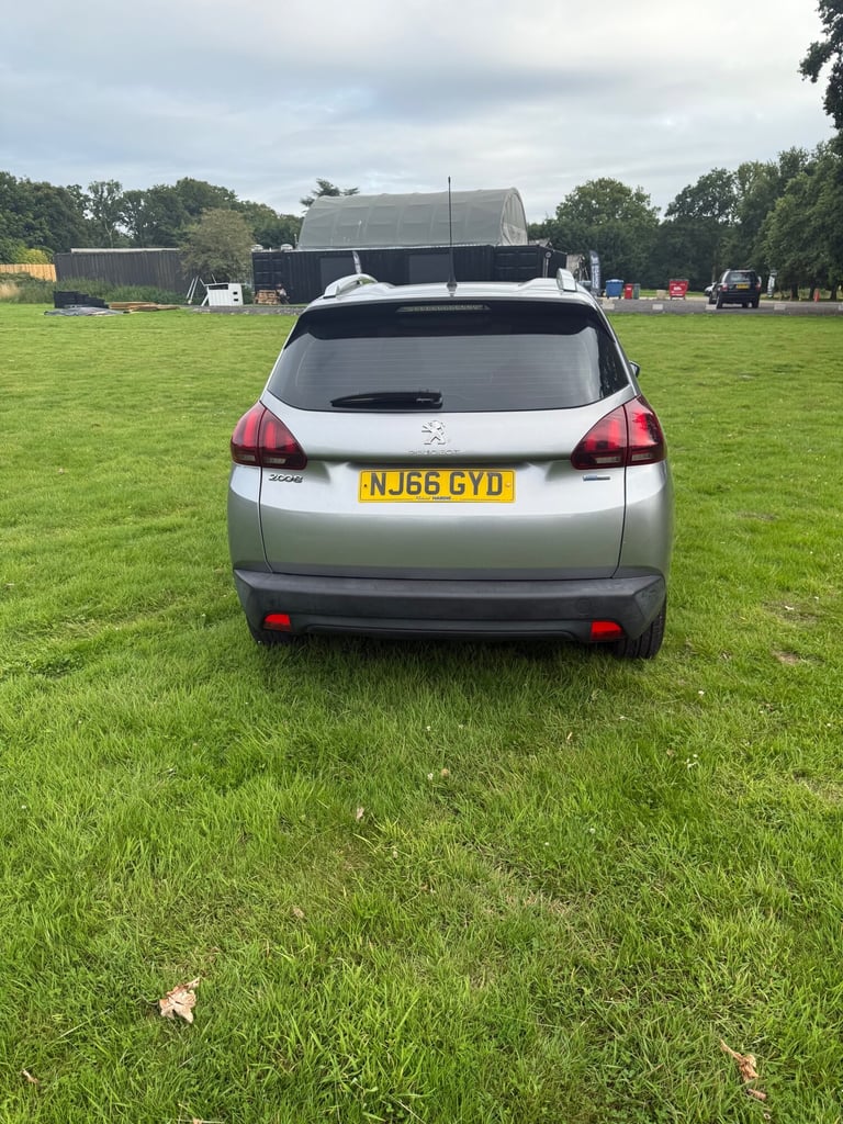 2016 Peugeot 2008 1.2 PureTech Access A/C 5dr HATCHBACK Petrol Manual