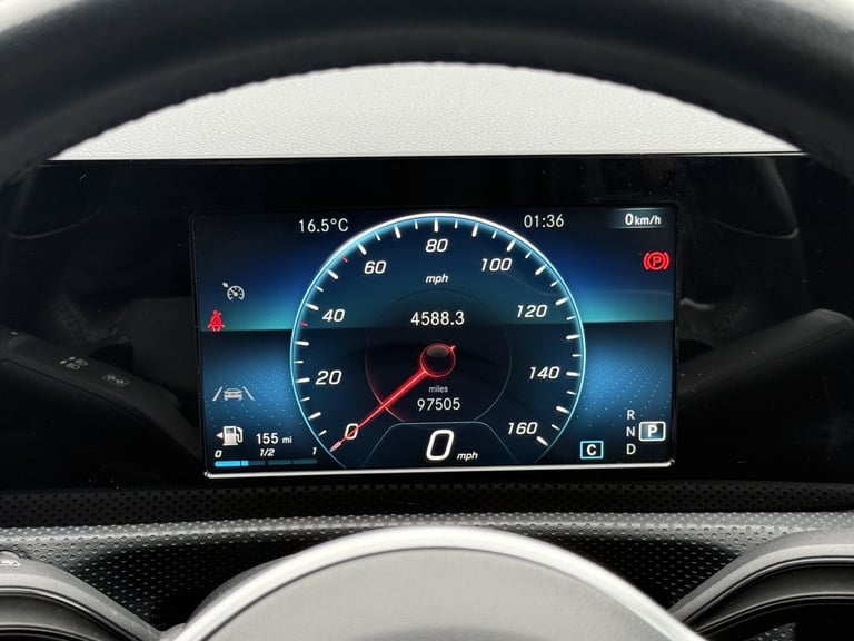 MERCEDES-BENZ A CLASS 1.5 A180d Sport 2019