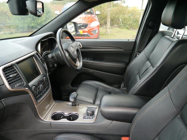 Jeep Grand Cherokee 3.0 V6 CRD Limited SUV 5dr Diesel Auto 4WD Euro 5 (247 bhp)