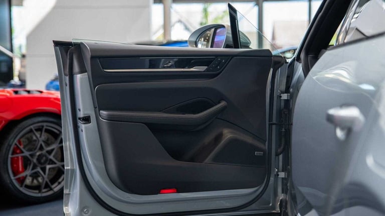 2025 Porsche Macan Electric SUV Electric Automatic