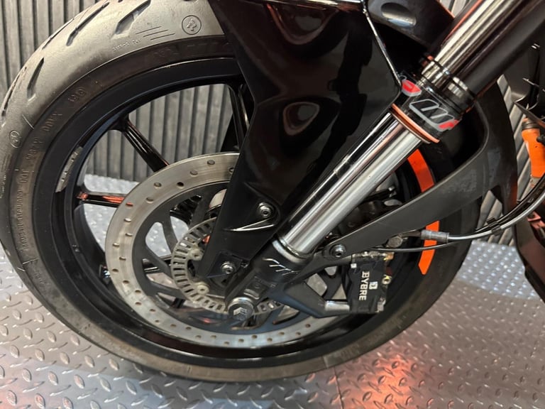 2020 KTM 125 Duke 125 Euro 4