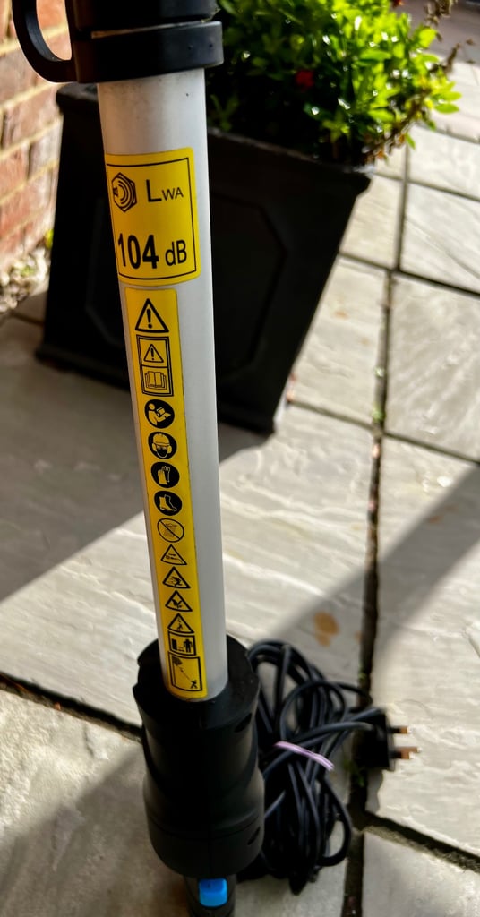 Mac Allister 750W Electric Pole Chainsaw 