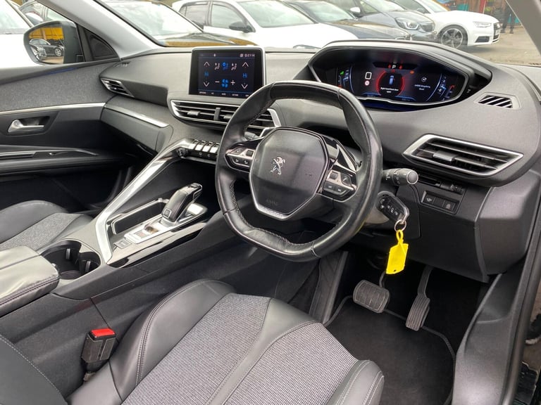 2017 Peugeot 3008 1.2 PureTech Allure EAT Euro 6 (s/s) 5dr HATCHBACK Petrol Automatic