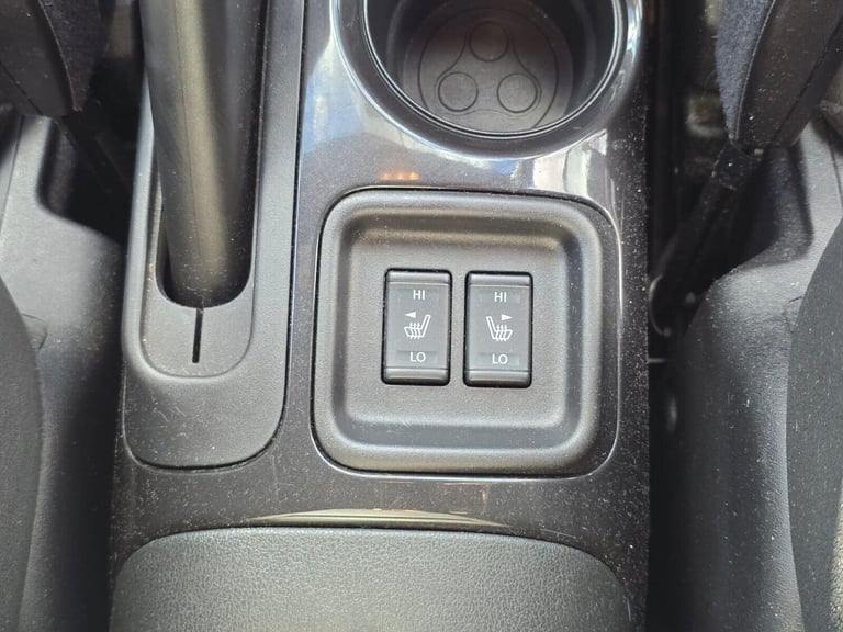 2016 Nissan Juke 1.6 Tekna SUV 5dr Petrol XTRON Euro 6 (117 ps) SUV Petrol Automatic