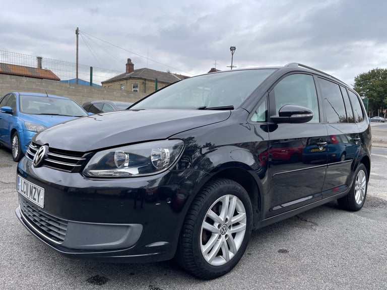 2011 Volkswagen Touran 1.6 TDI 105 SE 5dr DSG MPV Diesel Automatic