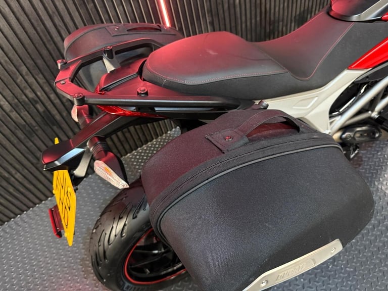 2015 Ducati Hyperstrada 821 821 Euro 3