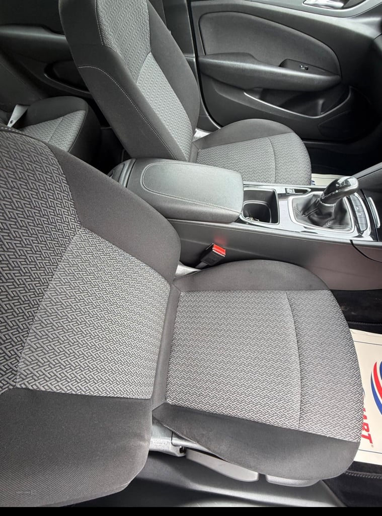 FULL SERVICE HISTORY JUST SERVICED MOTD TO JULY EXCELLENT CONDITION!!