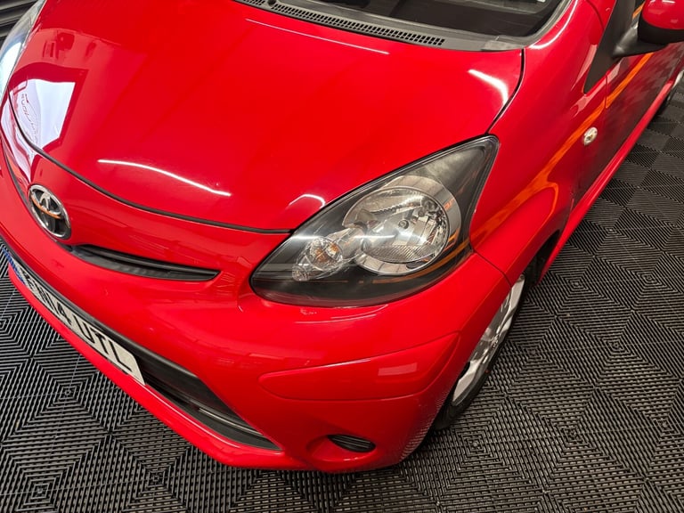 2014 Toyota AYGO 1.0 VVT-i Move with Style 5dr HATCHBACK Petrol Manual