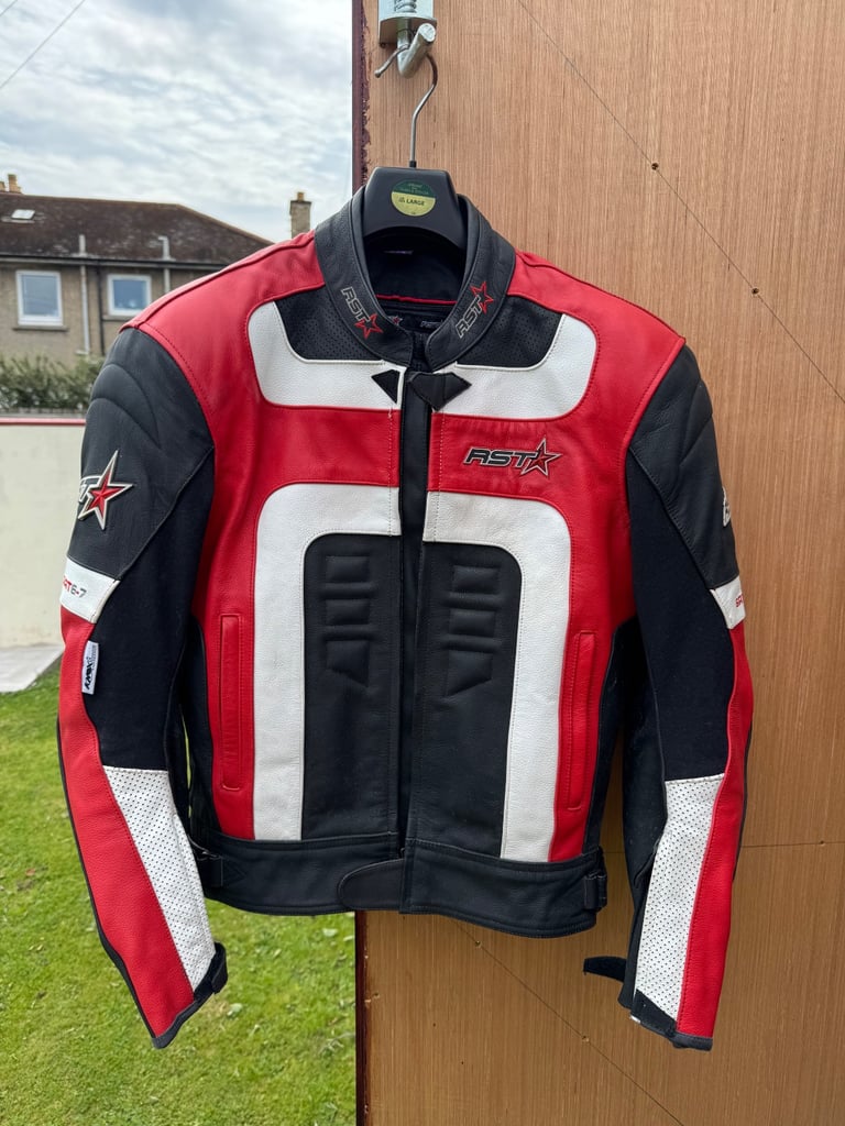 image for Men’s motor bike jacket 