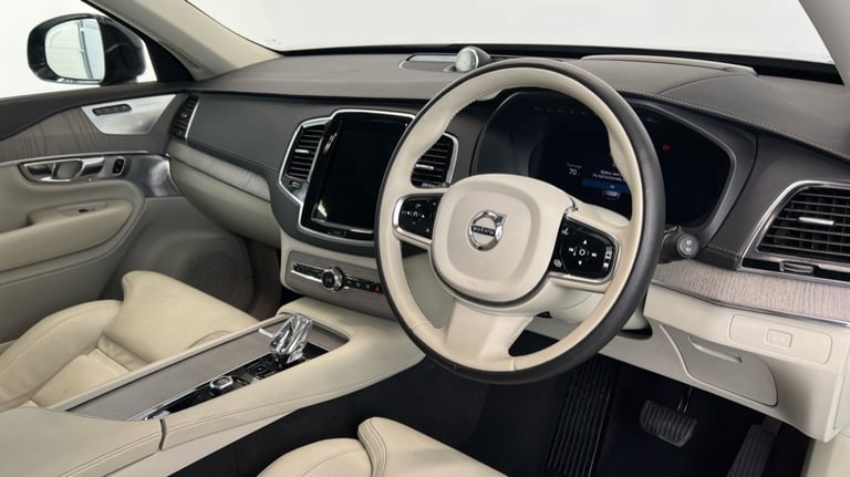 2024 Volvo XC90 2.0 B5P [250] Ultra Dark 5dr AWD Geartronic ESTATE PETROL Automatic