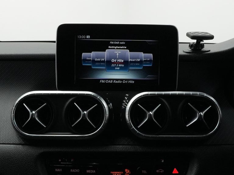 2018 Mercedes-Benz X-Class 2.3 CDI Progressive Auto 4MATIC Euro 6 4dr PICK UP Diesel Automatic