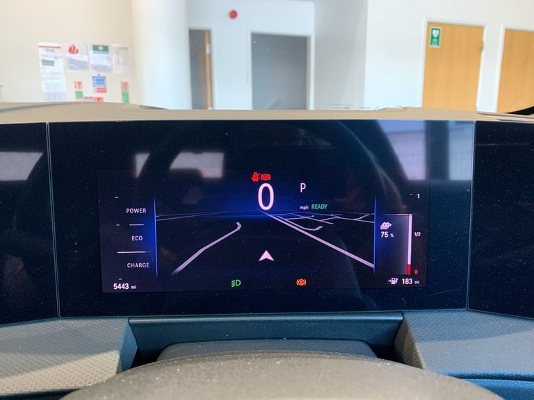 2023 Vauxhall Astra 115kW Ultimate 54kWh 5dr Auto Hatchback Electric Automatic