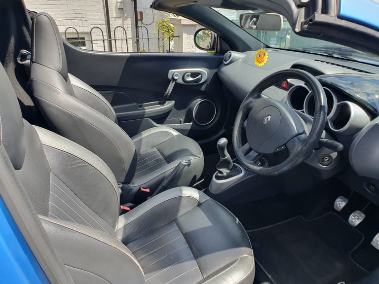 Renault,WIND Convertible, new MoT, TBK, water pump replaced and serviced Nov 2025