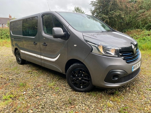 2019 Renault Trafic LL29 ENERGY dCi 125 Premier Edition Crew Van WINDOW VAN Diesel Manual