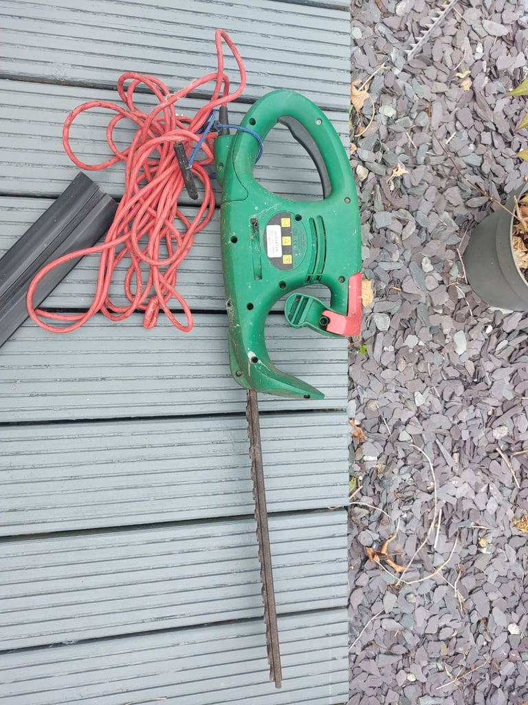 Qualcast hedge trimmer