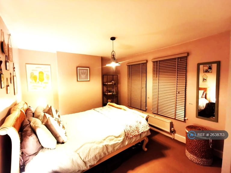 2 bedroom house in Shaftesbury Avenue, Folkestone, CT19 (2 bed) (#2638713)