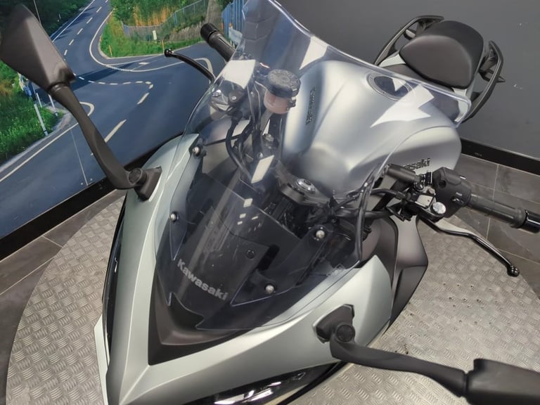 2018 KAWASAKI Z1000SX