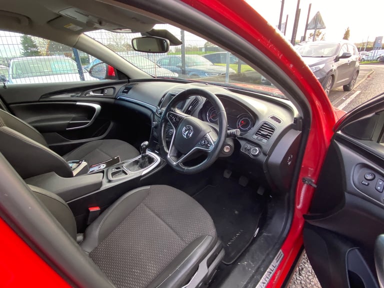 Vauxhall, INSIGNIA, Hatchback, 2016, Manual, 1956 (cc), 5 doors