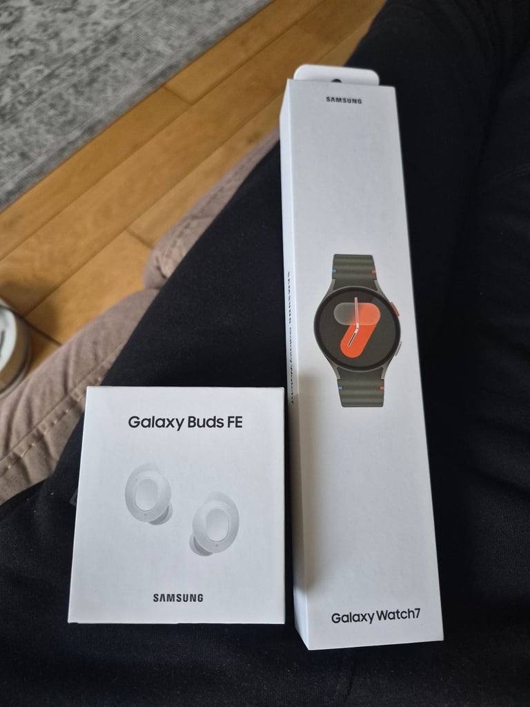 image for Samsung galaxy watch 7 & Buds FE