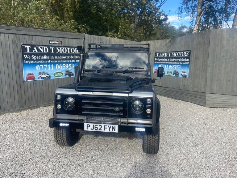 2012 Land Rover Defender Hard Top TDCi [2.2] PANEL VAN DIESEL Manual